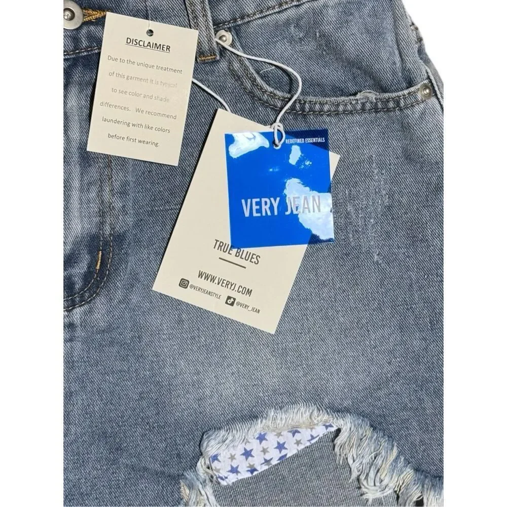 Very J Light Wash Patriotic Distressed Raw Hem Denim Shorts Boho USA Stretch NWT